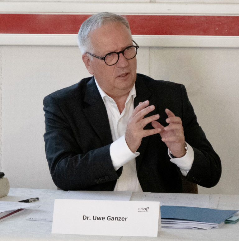 hauptversammlung ganzer